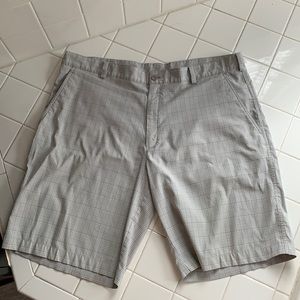 Nike men’s golf shorts